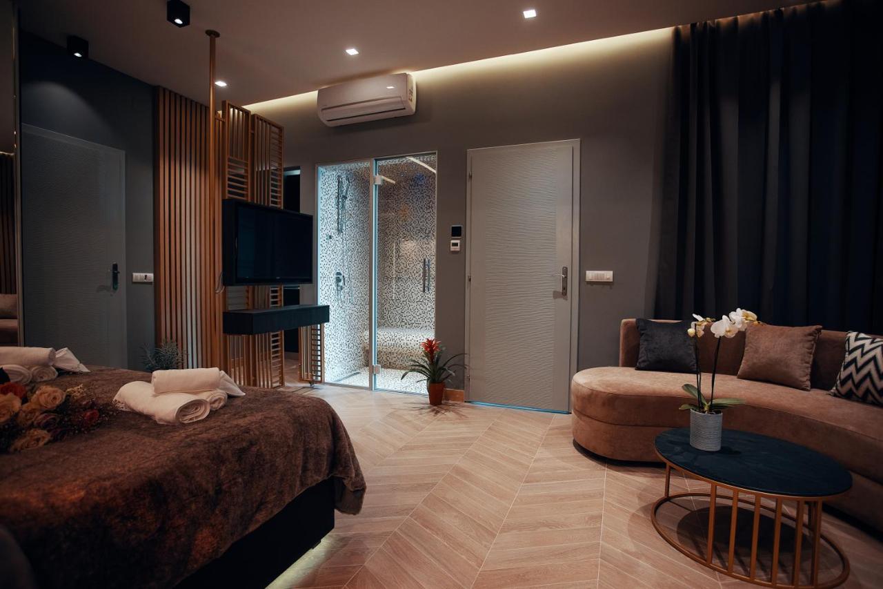 Monza Mirror Apartment Kikinda ภายนอก รูปภาพ