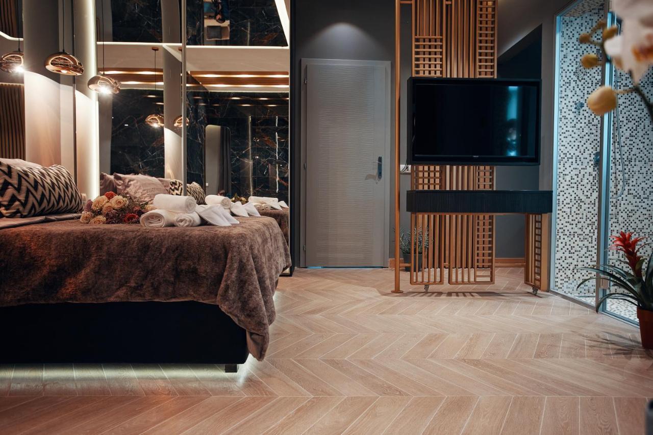 Monza Mirror Apartment Kikinda ภายนอก รูปภาพ